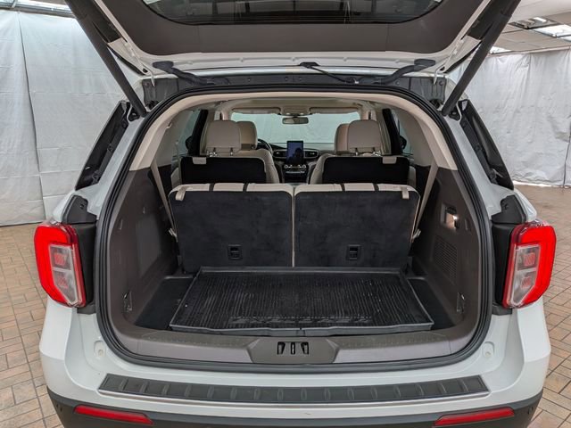 Certified 2023 Ford Explorer Platinum w/ Technology Package image 23