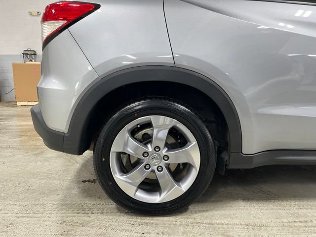 Used 2022 Honda HR-V LX image 13