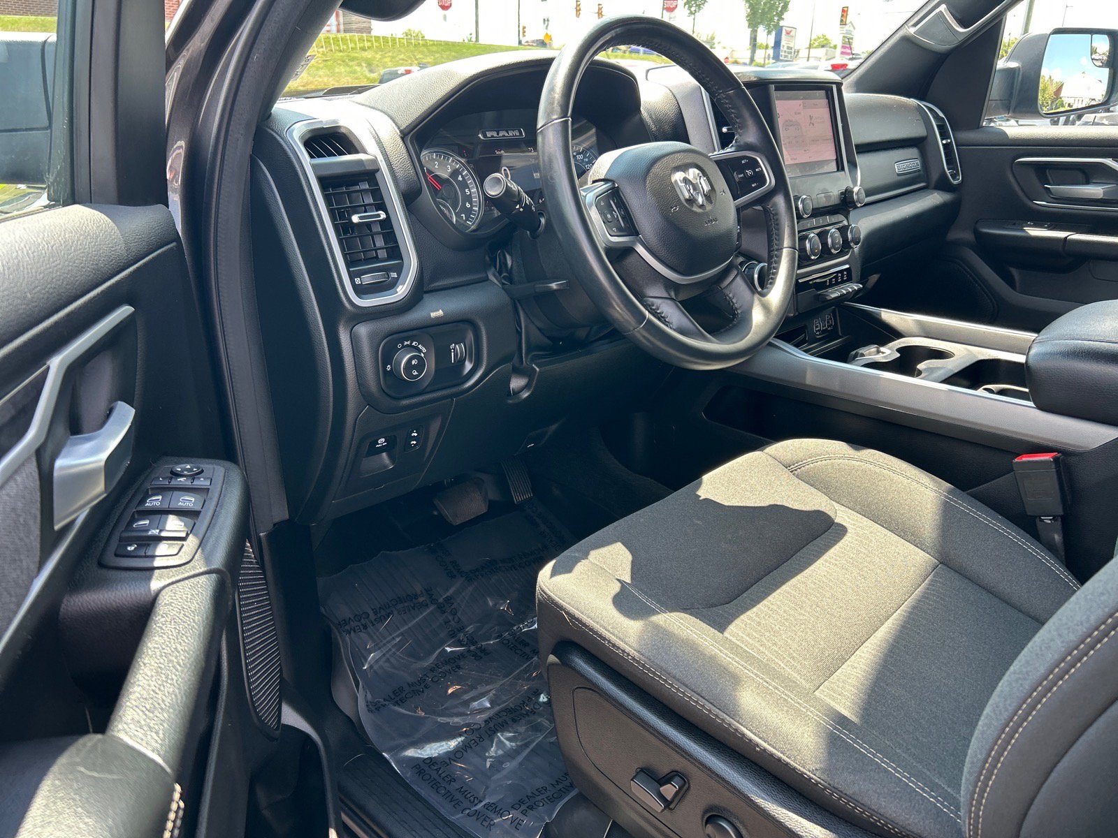 Used 2023 RAM 1500 Big Horn AWD/4WD image 5