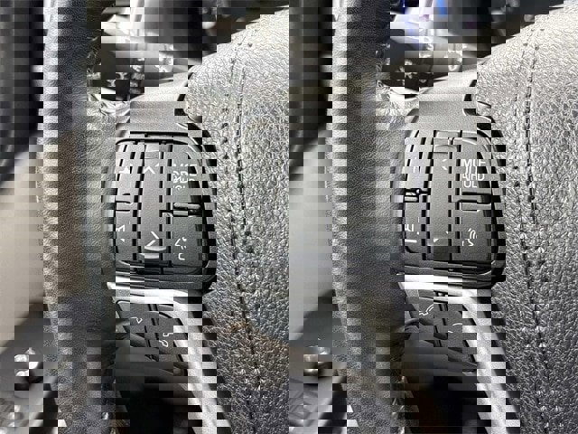 Used 2019 Toyota Highlander Limited image 33