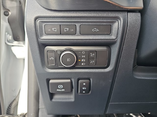 Certified 2022 Ford F150 Lariat w/ Equipment Group 502A High AWD/4WD image 29