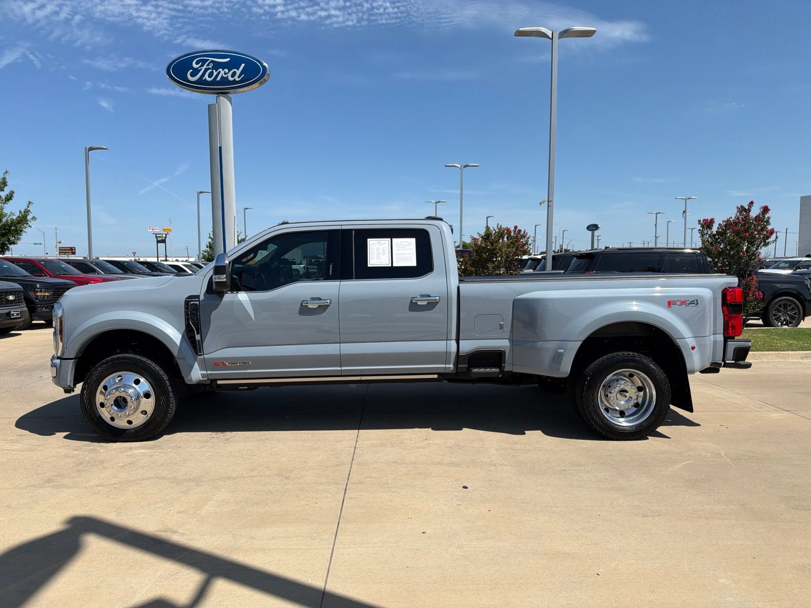Certified 2026 Ford F450 Platinum w/ Platinum Plus Package AWD/4WD image 2