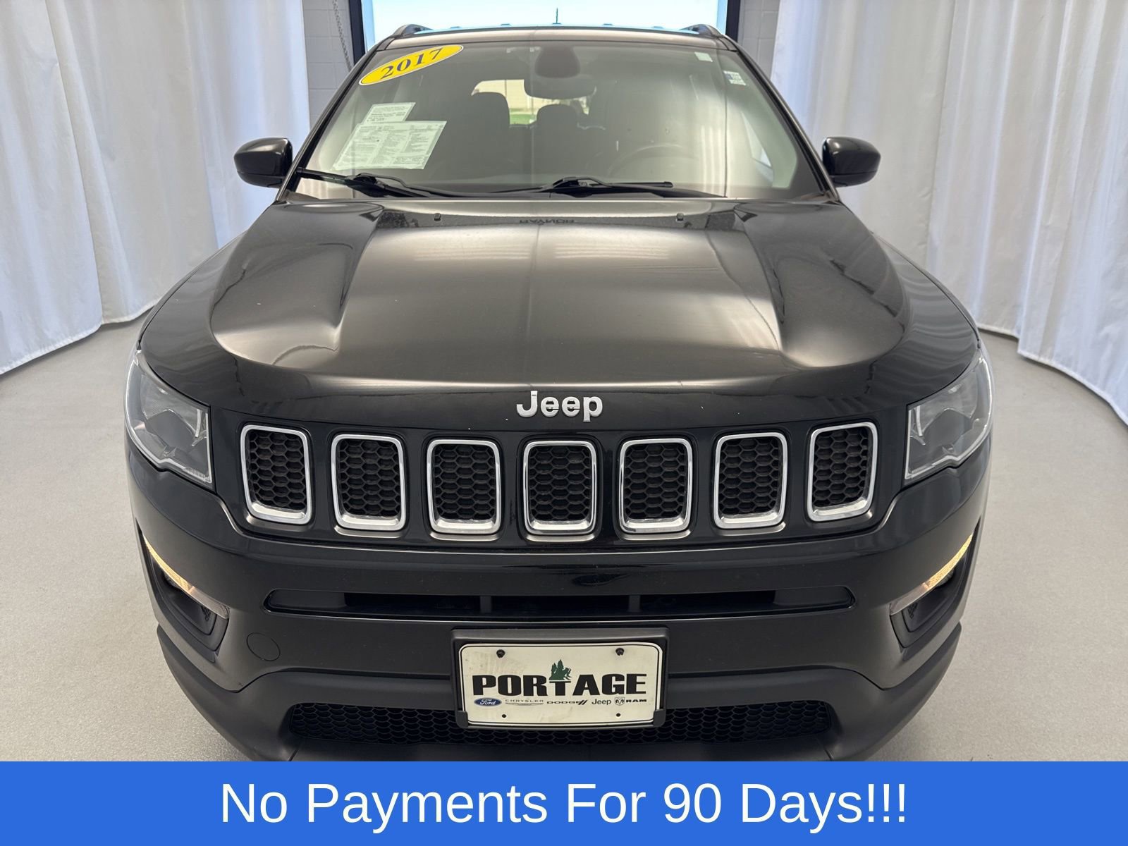 Used 2017 Jeep Compass Latitude image 6