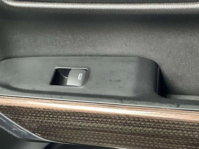 Used 2019 Chevrolet Silverado 1500 RST w/ All-Star Edition image 35