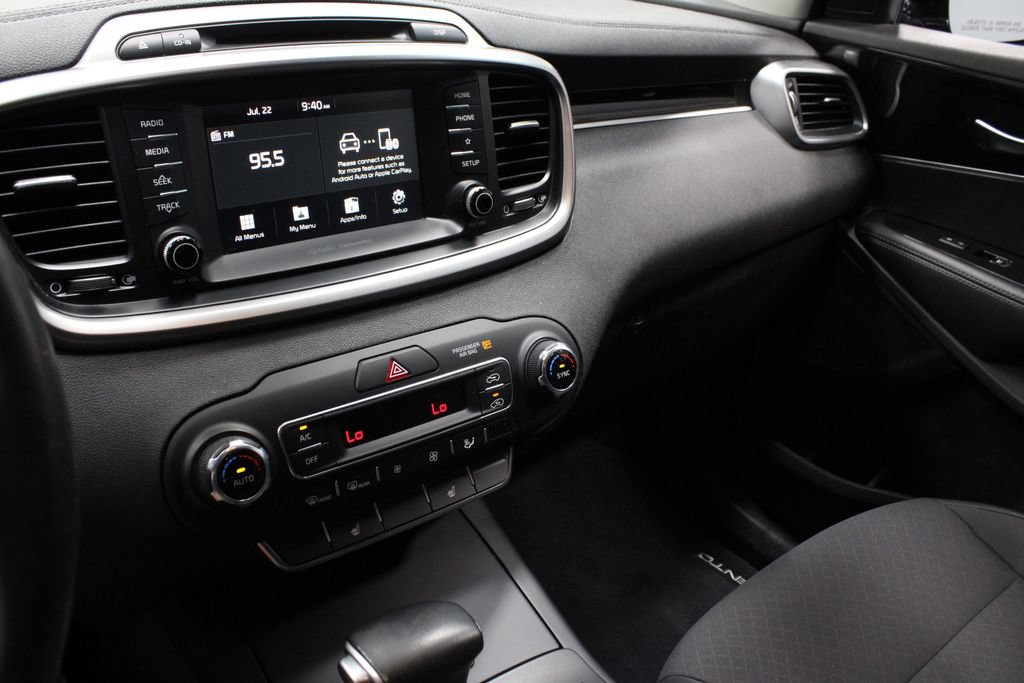 Used 2019 Kia Sorento AWD w/ LX Convenience Package image 28