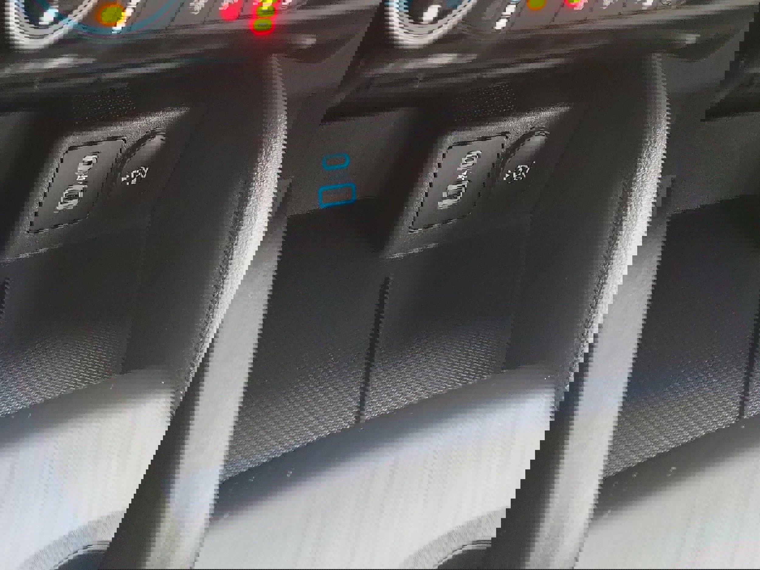 Certified 2022 Ford Escape SE w/ Convenience Package image 32