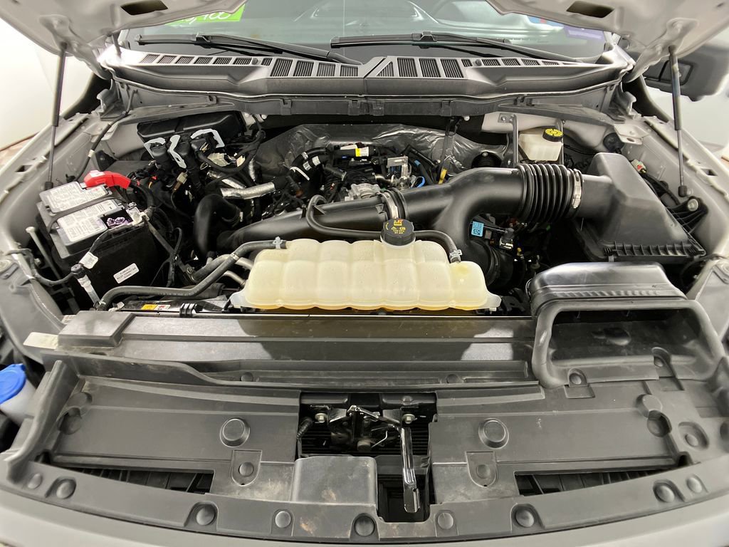 Certified 2023 Ford F150 XLT w/ Equipment Group 302A High image 33