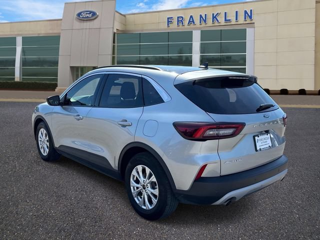 Certified 2023 Ford Escape Active w/ Tech Pack #1 FWD image 5