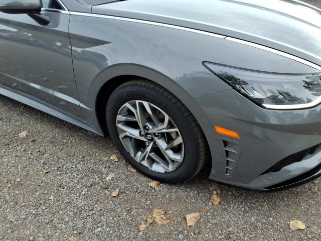 Used 2023 Hyundai Sonata SEL FWD image 4