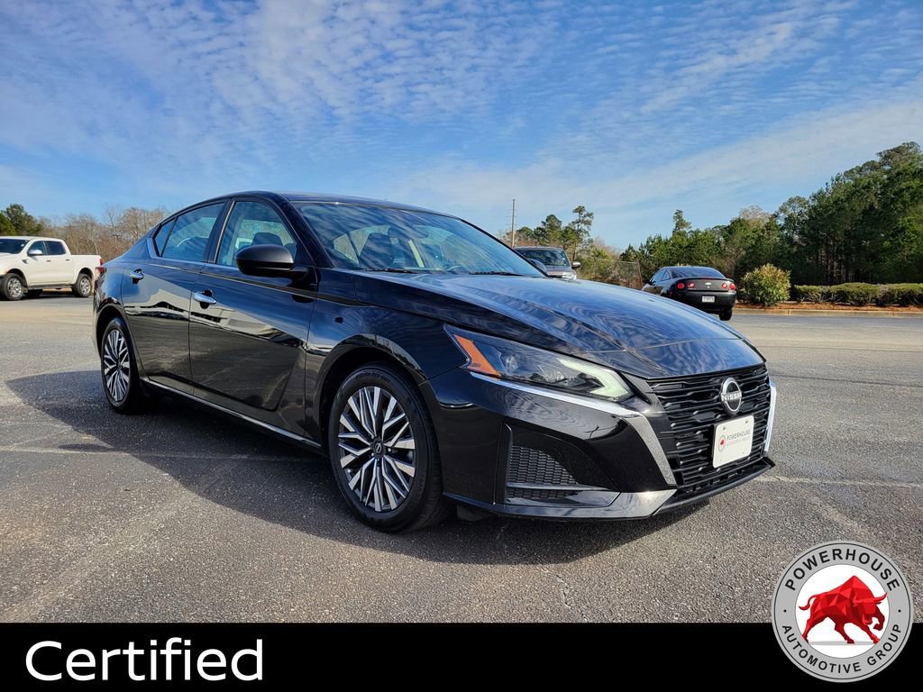 Used 2024 Nissan Altima 2.5 SV image 6