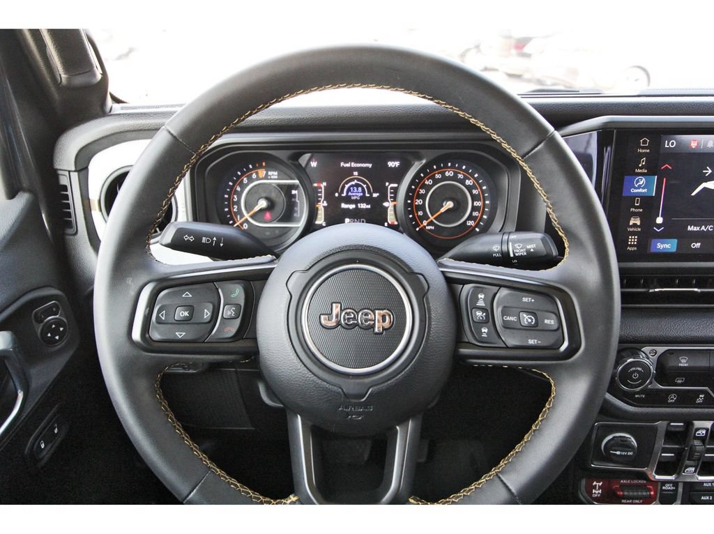 Used 2024 Jeep Gladiator Sport AWD/4WD image 14