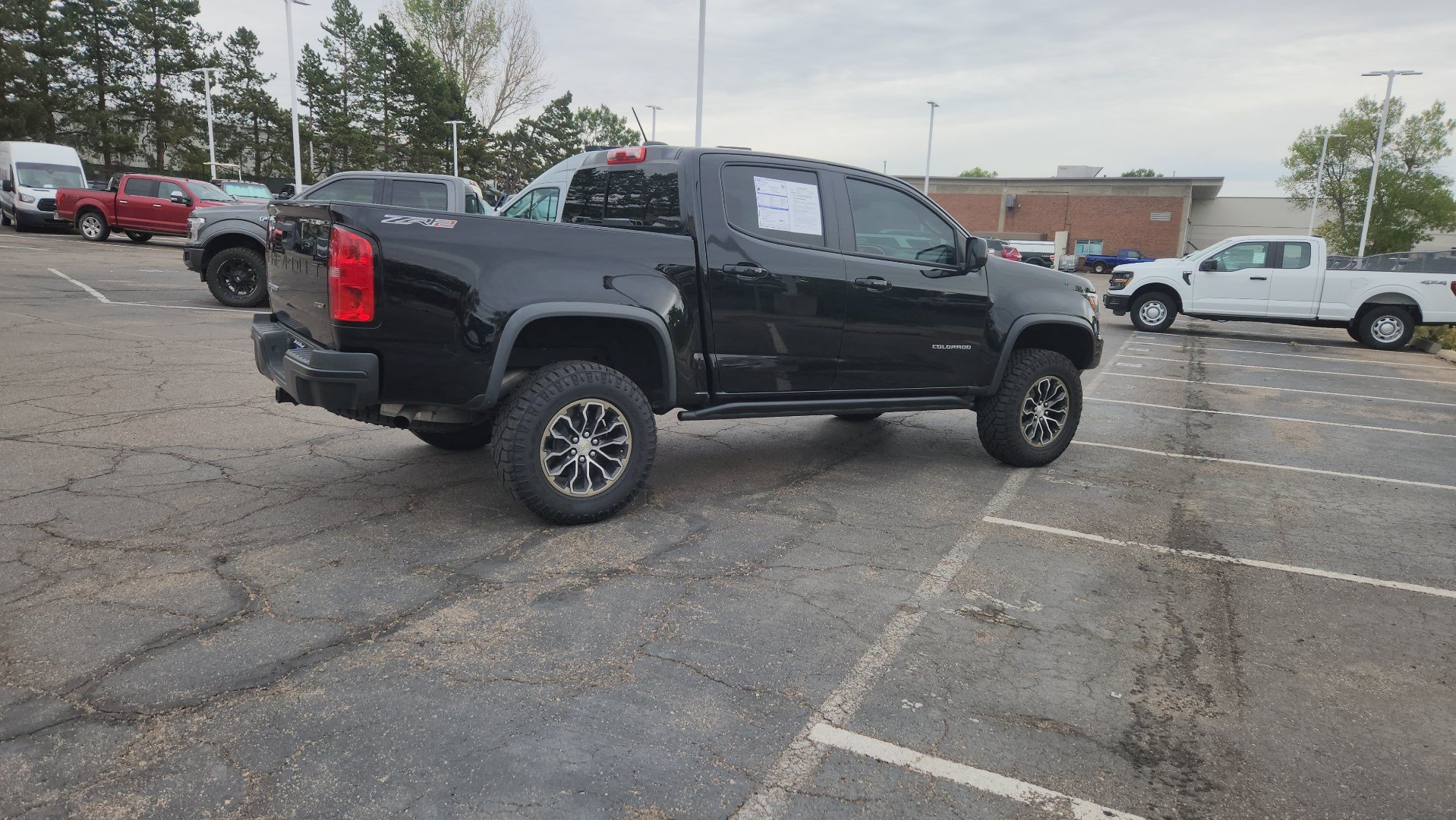 Used 2022 Chevrolet Colorado ZR2 AWD/4WD image 12