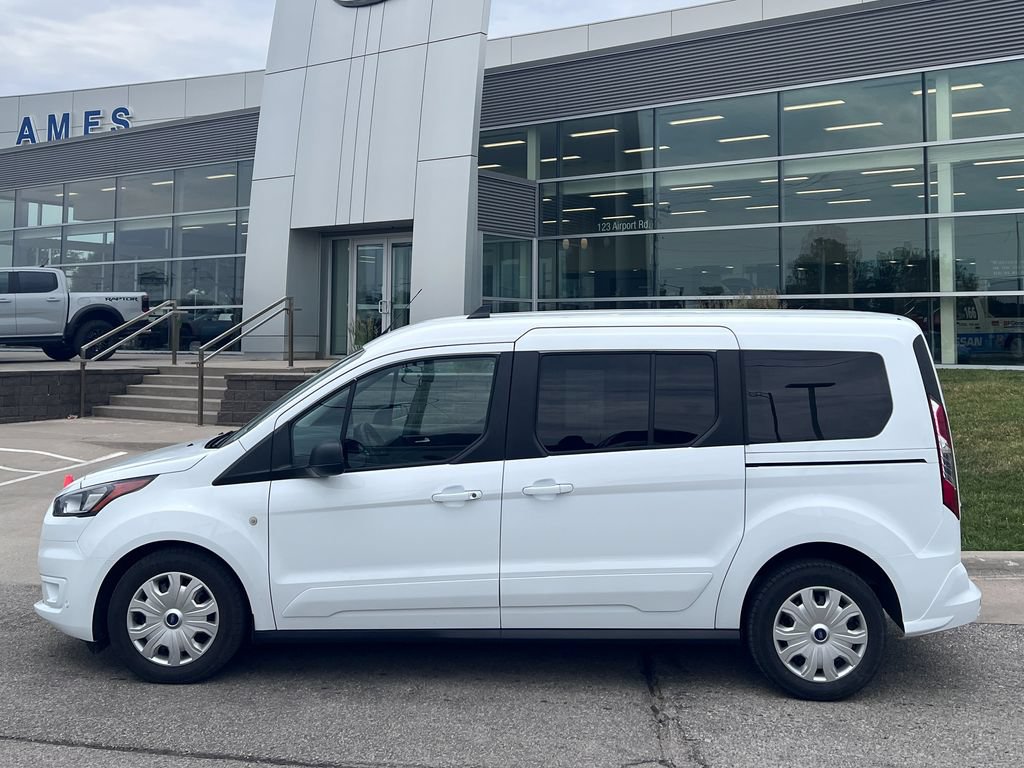 Certified 2020 Ford Transit Connect XLT FWD image 3