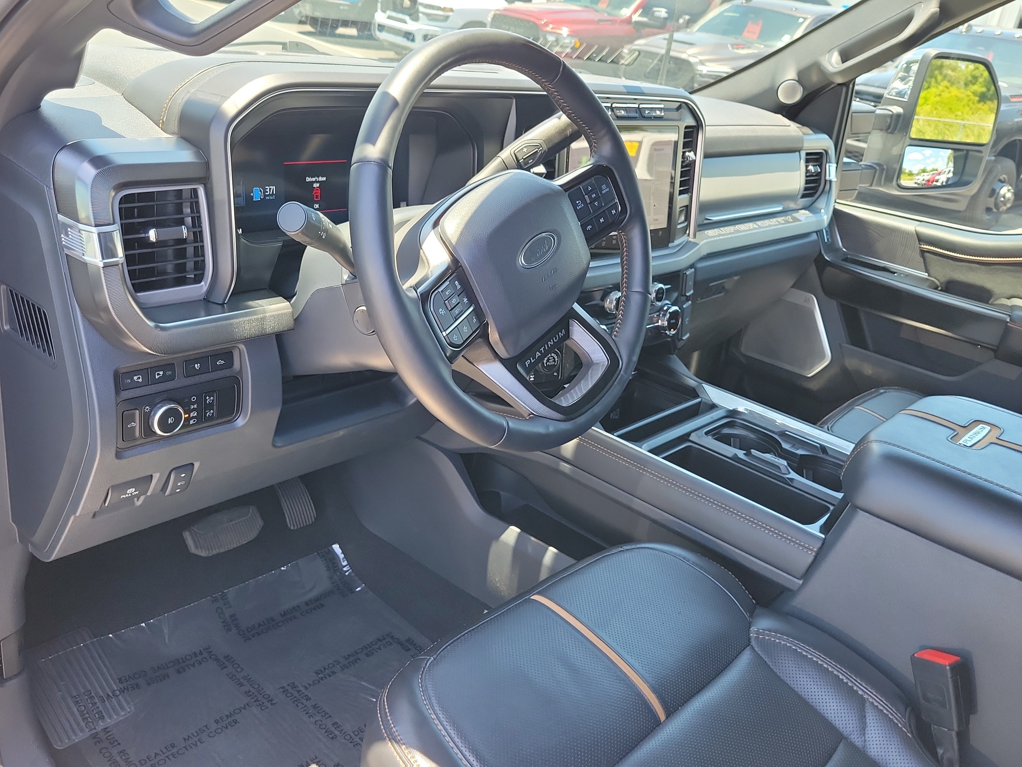 Certified 2024 Ford F350 Platinum w/ Tremor Off-Road Package AWD/4WD image 20