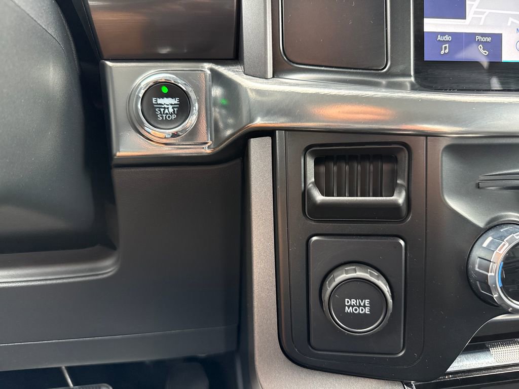 Certified 2023 Ford F150 Lariat RWD image 26