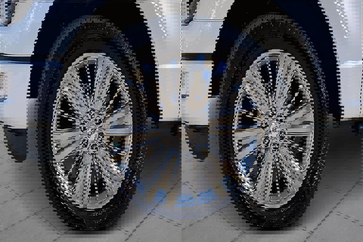 Certified 2024 Ford F150 Platinum w/ Equipment Group 703A Plus image 11