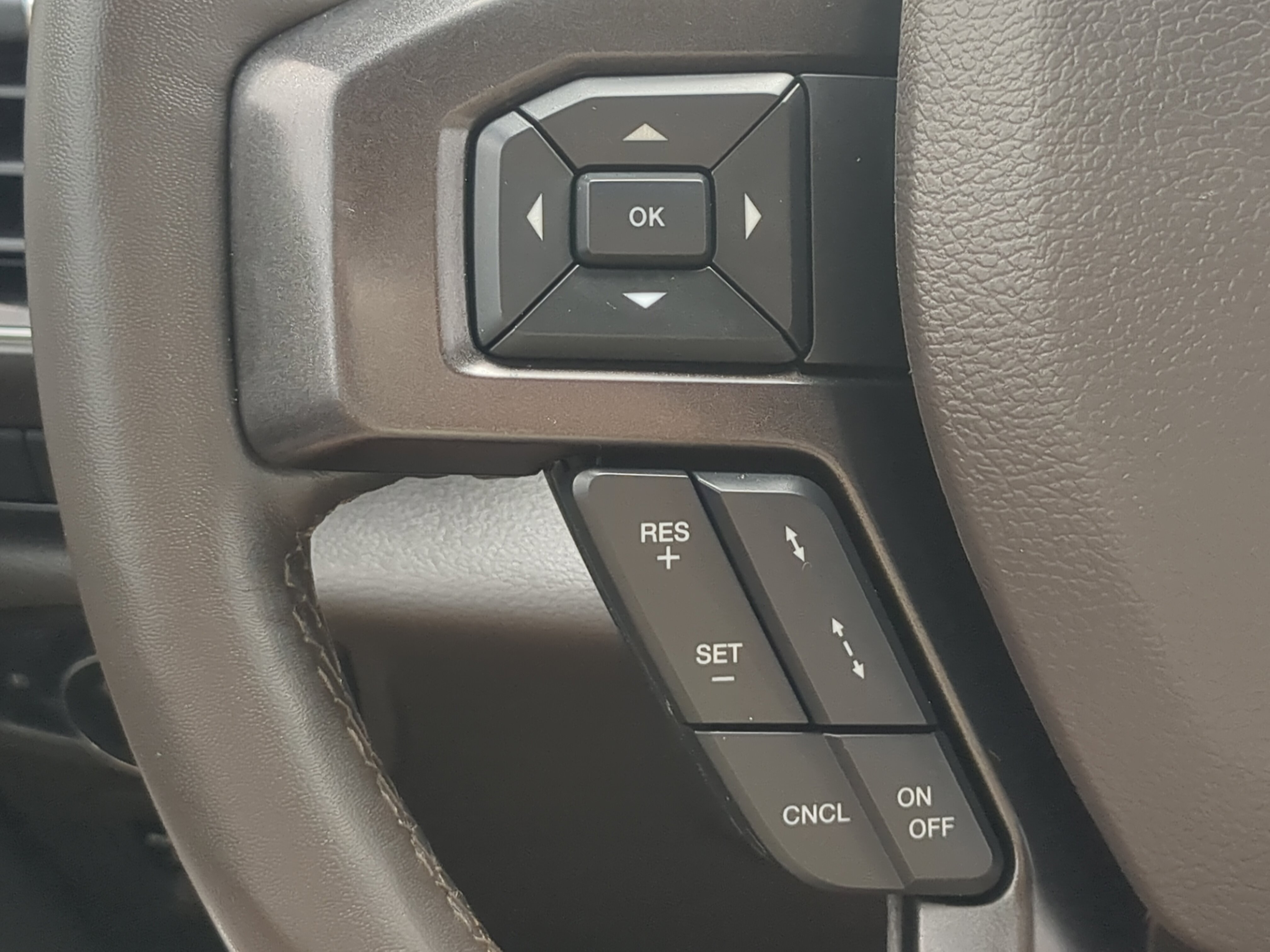 Certified 2021 Ford Expedition Limited RWD image 24