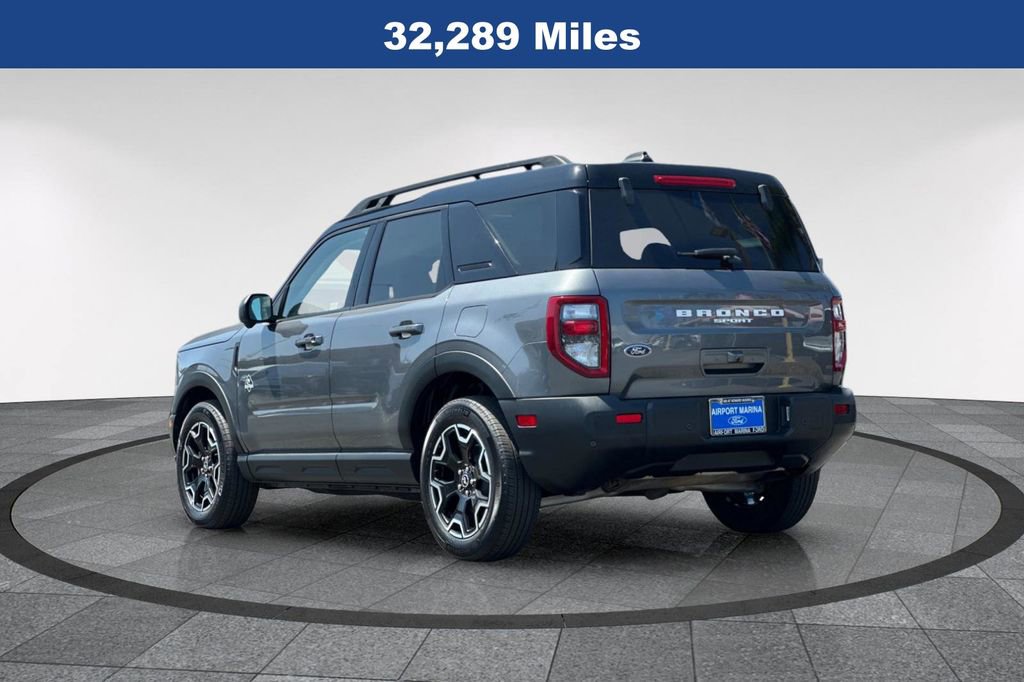 Certified 2025 Ford Bronco Sport Outer Banks w/ Outer Banks Tech Package+ AWD/4WD image 8