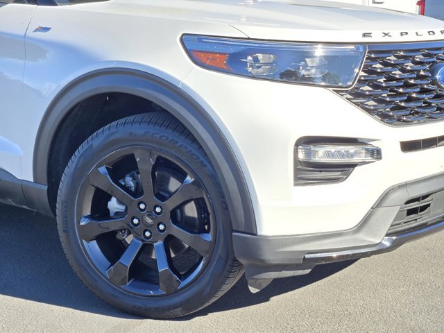 Certified 2023 Ford Explorer ST-Line w/ Class IV Trailer Tow Package AWD/4WD image 2