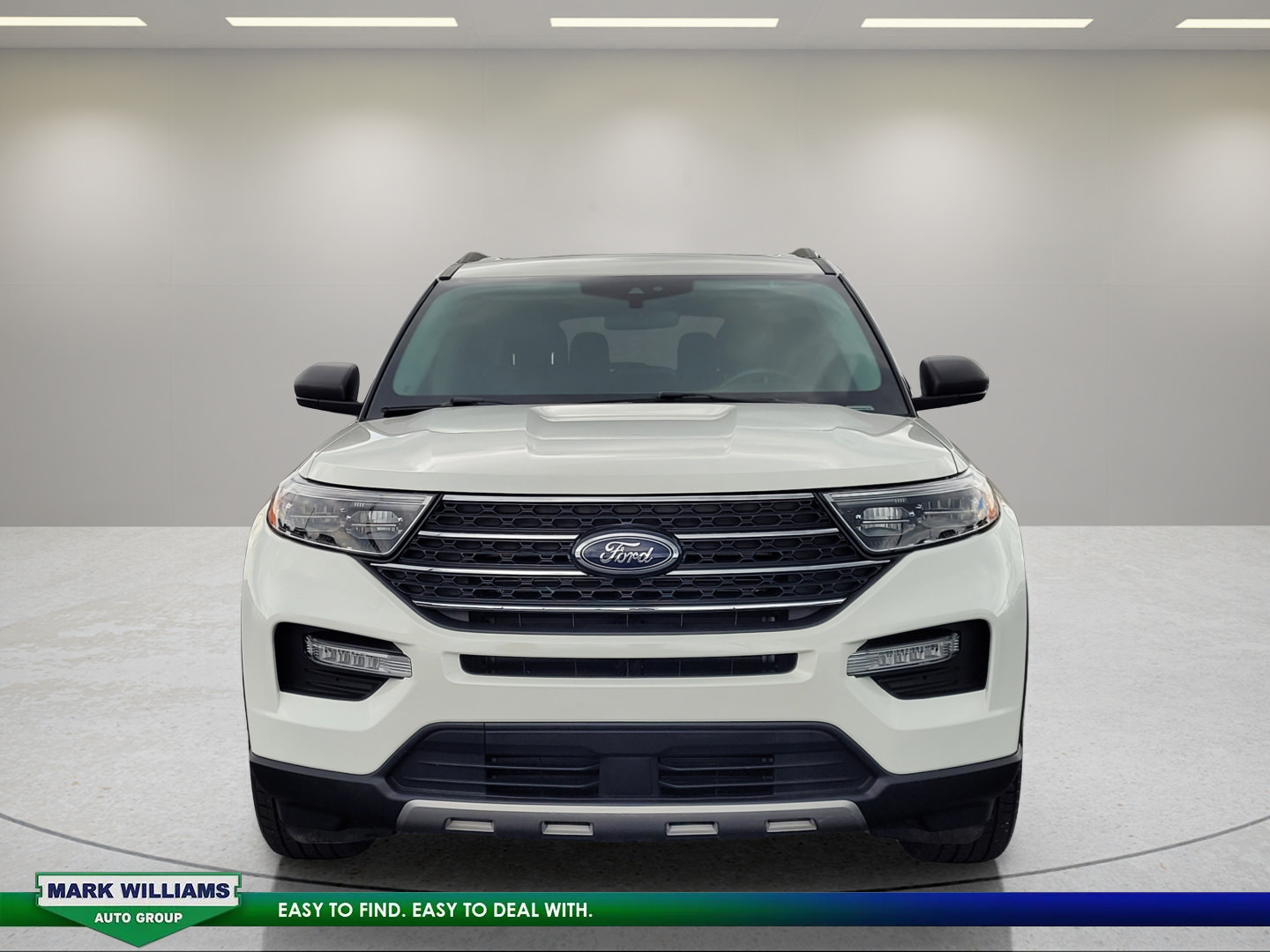 Certified 2023 Ford Explorer XLT w/ Equipment Group 202A AWD/4WD image 9