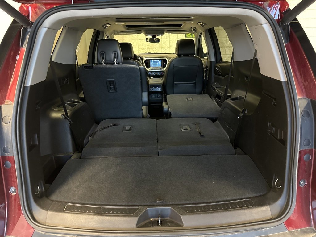 Used 2018 GMC Acadia SLT image 22