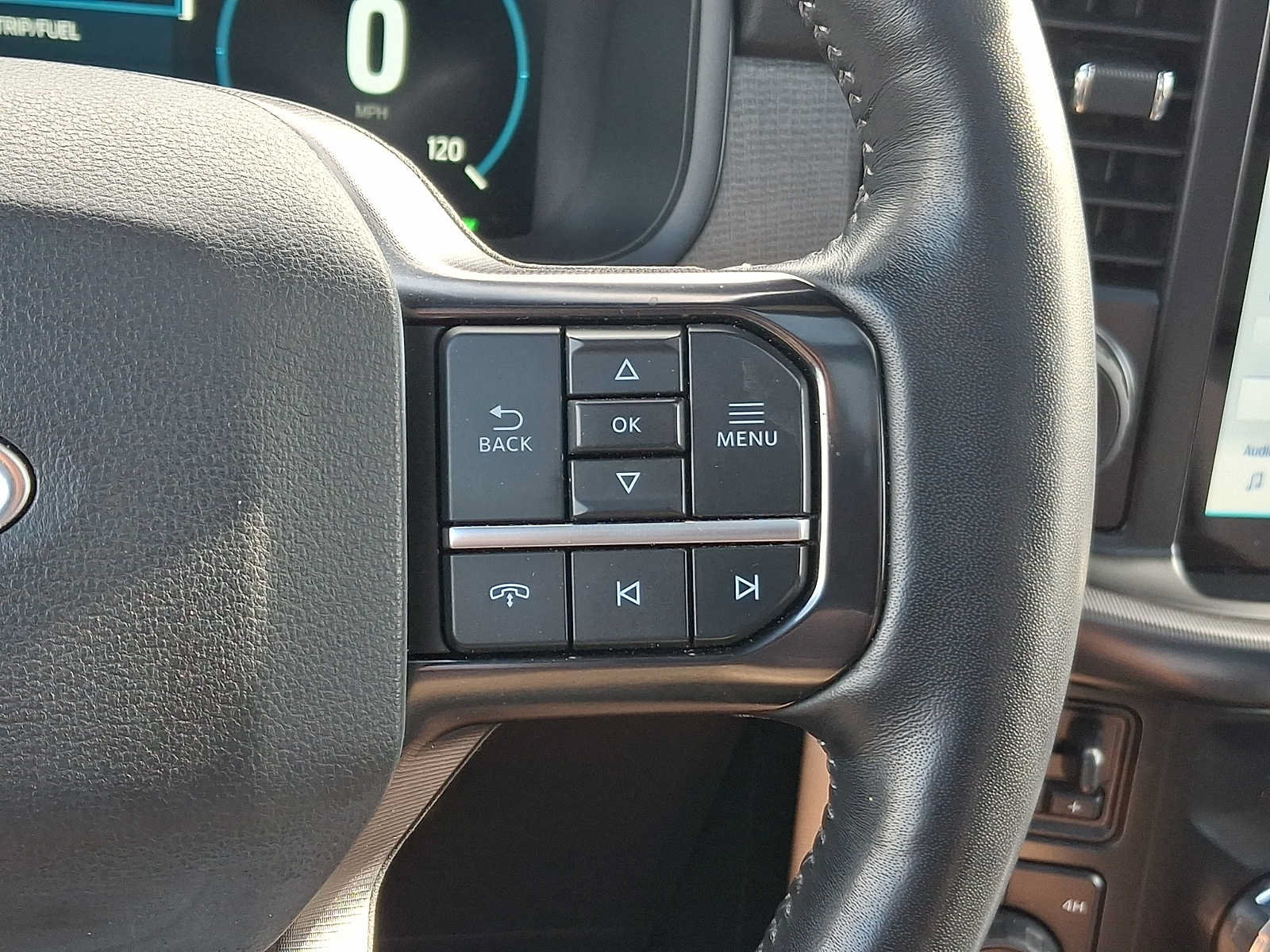 Certified 2023 Ford F150 Platinum w/ Equipment Group 701A High AWD/4WD image 23