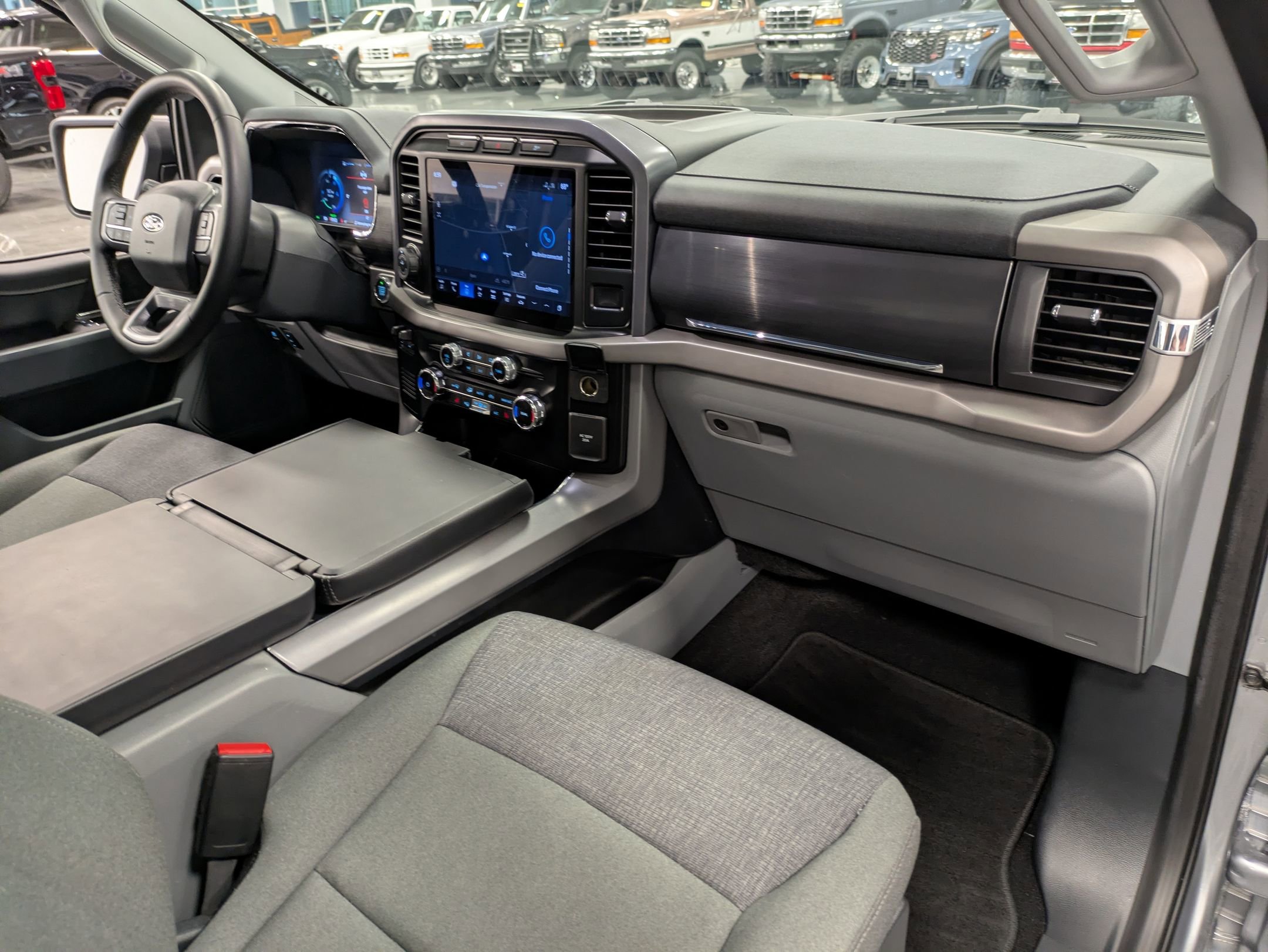 Certified 2024 Ford F150 Lightning XLT w/ Max Trailer Tow Package image 44