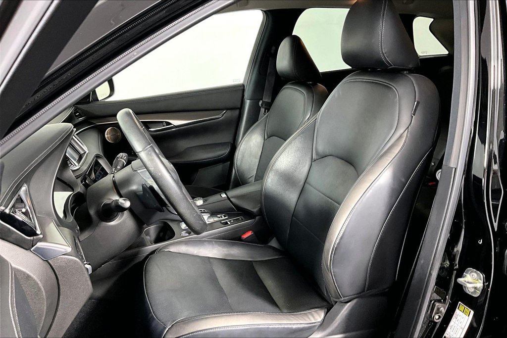 Used 2023 INFINITI QX50 Luxe FWD image 25