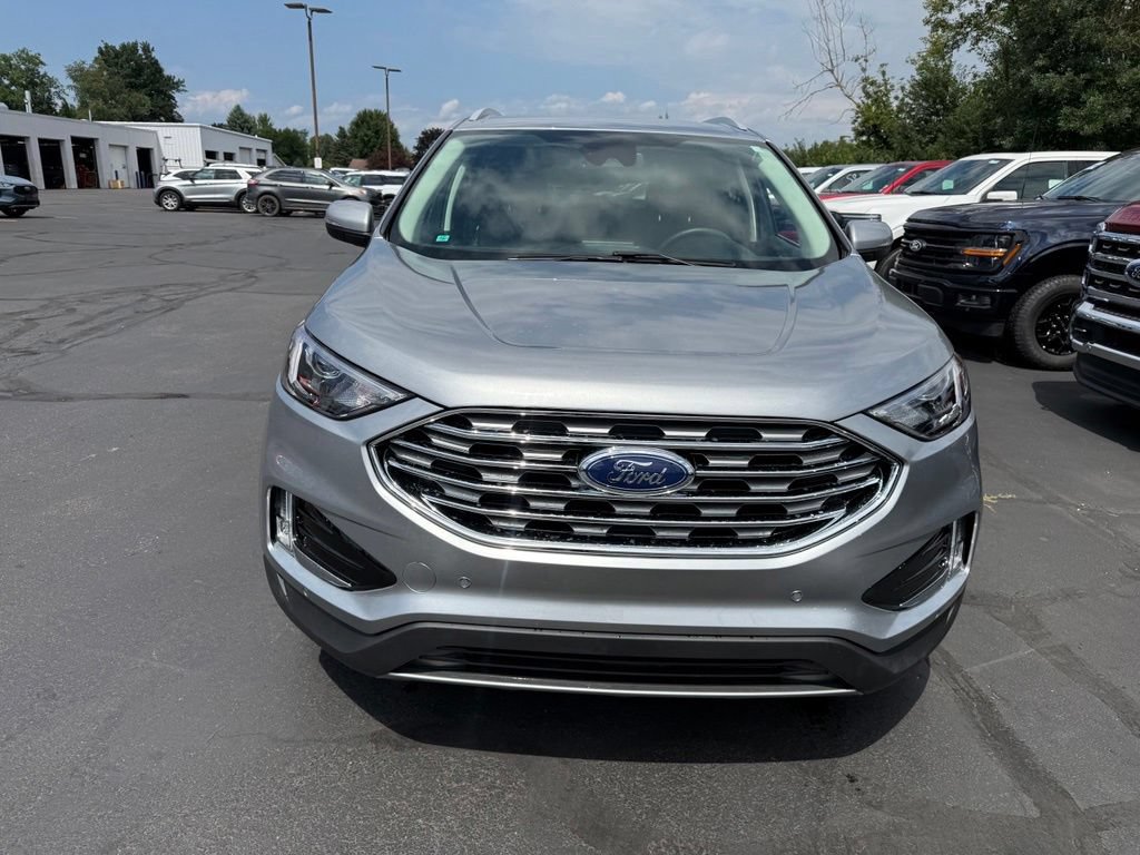 Certified 2024 Ford Edge Titanium AWD/4WD image 6