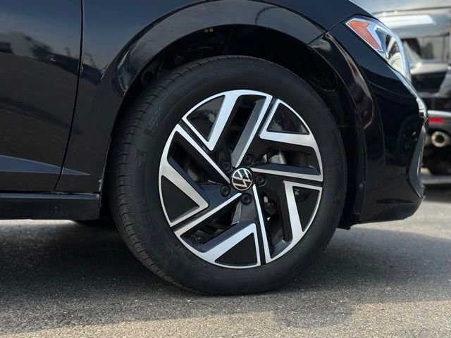 Used 2024 Volkswagen Jetta SEL FWD image 46