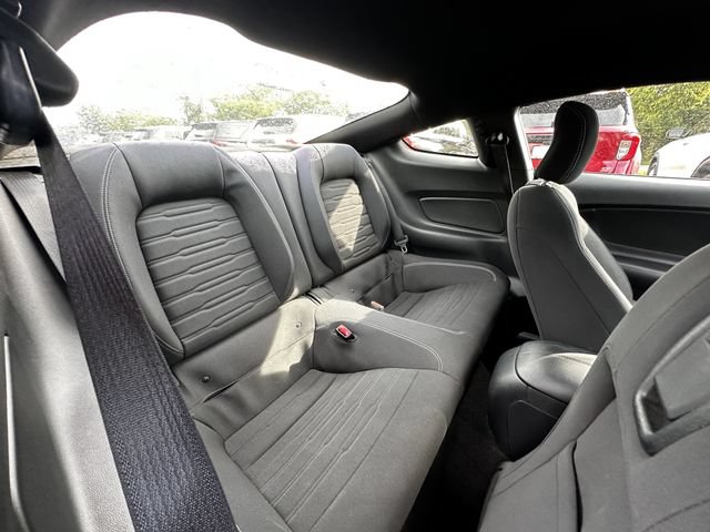 Certified 2017 Ford Mustang GT w/ Black Accent Package RWD image 33