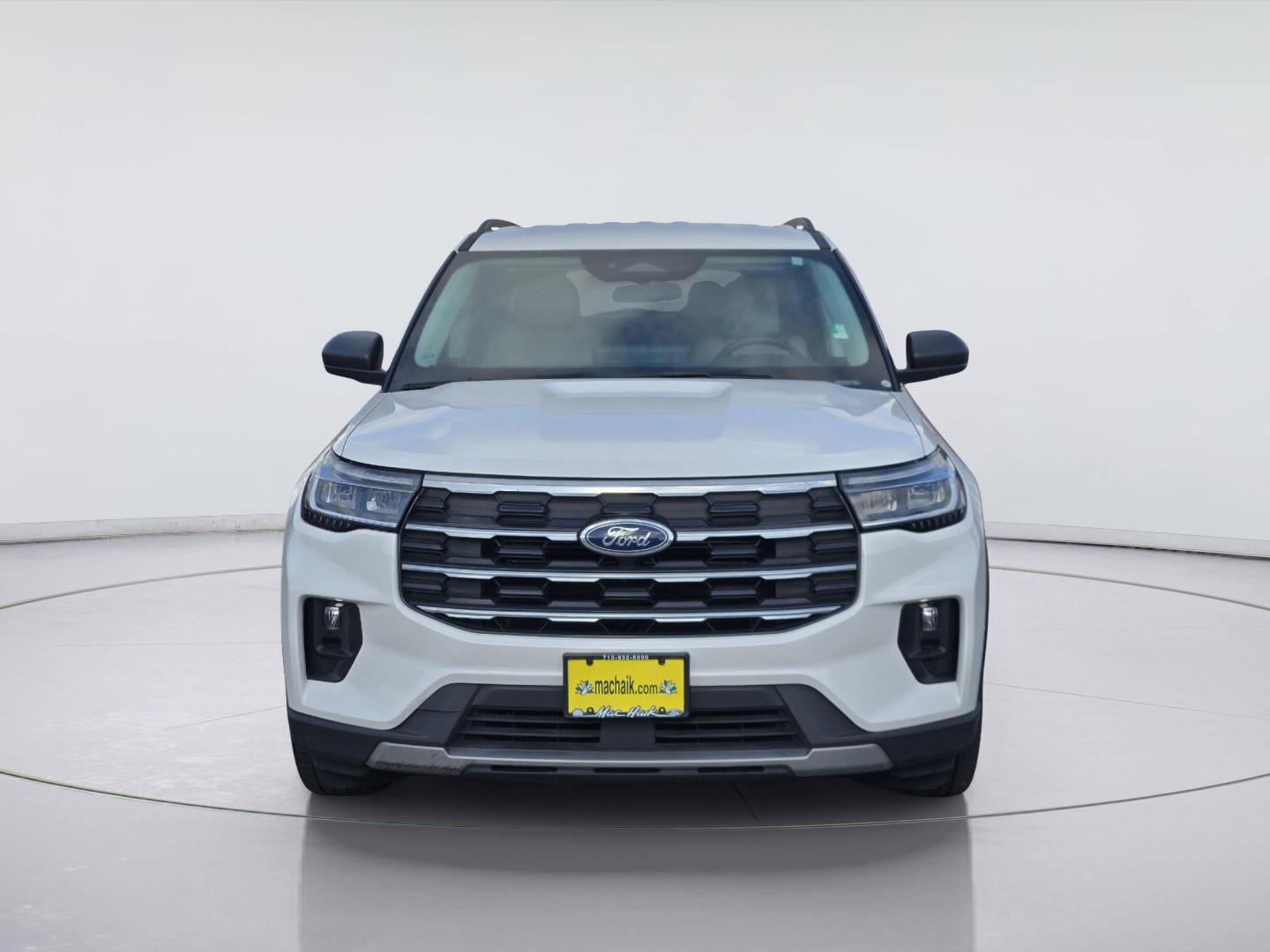 Certified 2025 Ford Explorer Active w/ Active Comfort Package RWD image 2