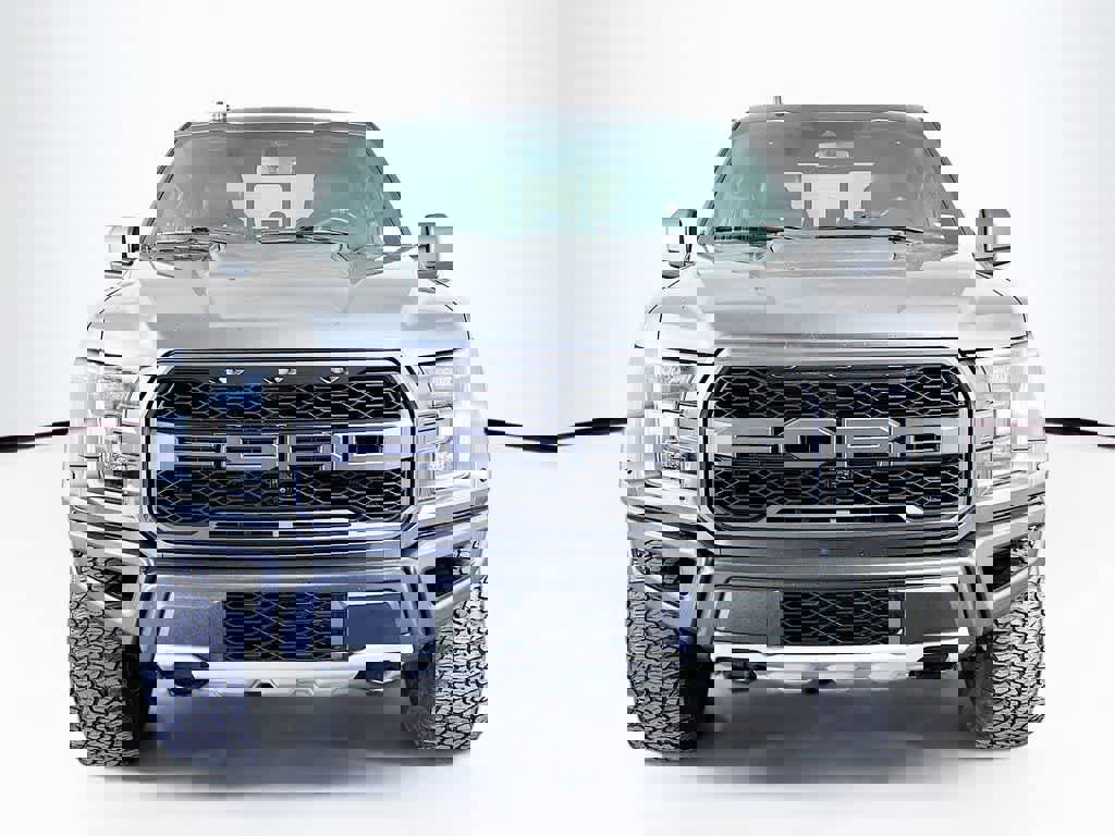 Certified 2019 Ford F150 Raptor w/ Equipment Group 802A Luxury image 8