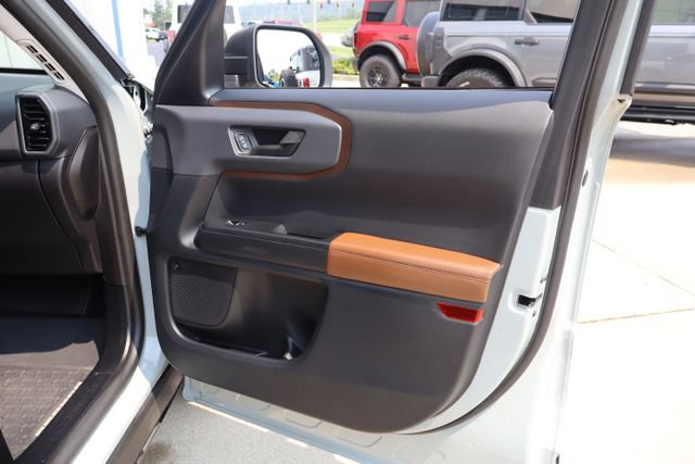 Certified 2024 Ford Bronco Sport Outer Banks w/ Tech Package AWD/4WD image 35