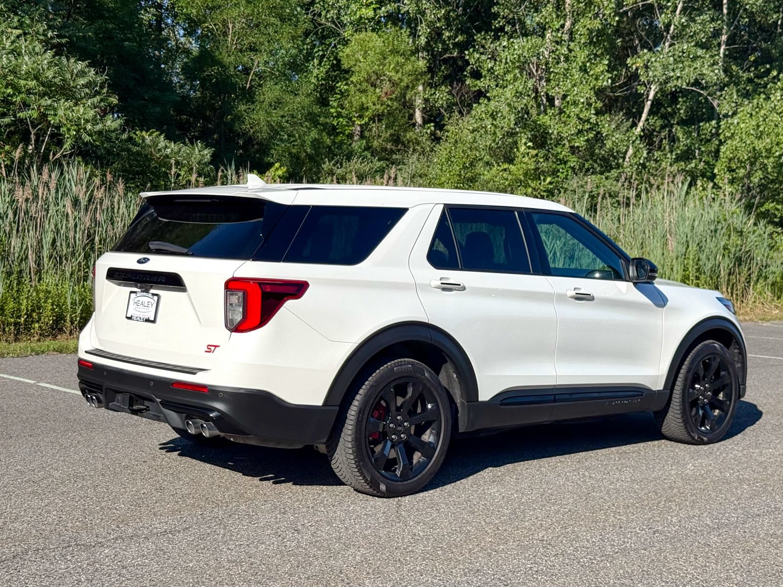 Certified 2022 Ford Explorer ST w/ Equipment Group 401A AWD/4WD image 6