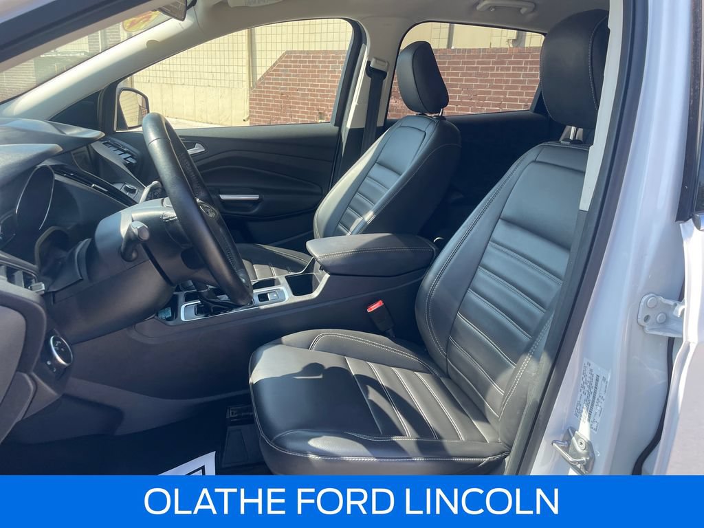 Certified 2019 Ford Escape SEL FWD image 9