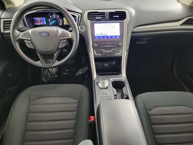 Certified 2020 Ford Fusion SE image 20