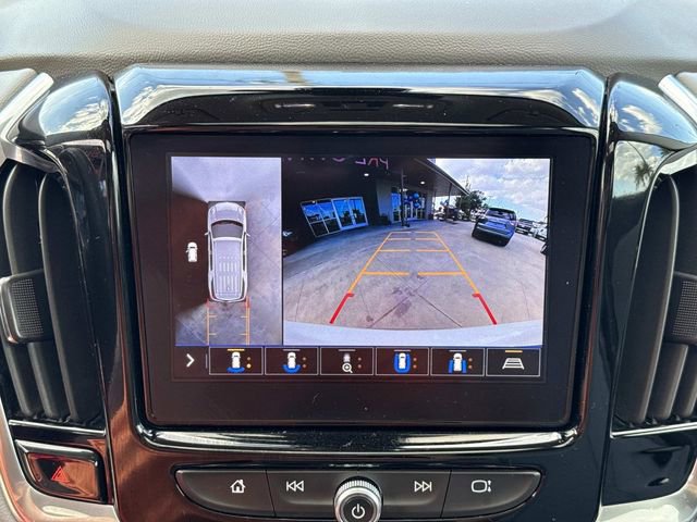 Used 2021 Chevrolet Traverse Premier image 27