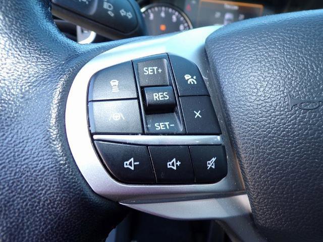 Certified 2022 Ford Explorer XLT w/ Equipment Group 202A image 19