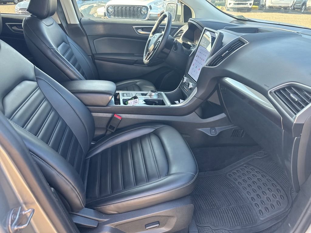 Certified 2024 Ford Edge SEL AWD/4WD image 43
