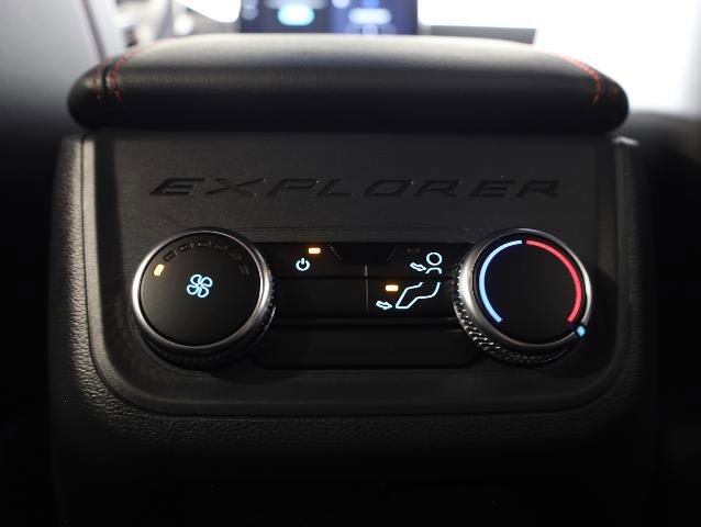 Certified 2025 Ford Explorer ST-Line image 20