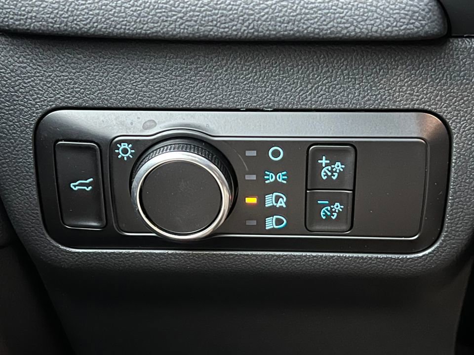 Certified 2023 Ford Escape ST-Line w/ Tech Pack #1 image 23