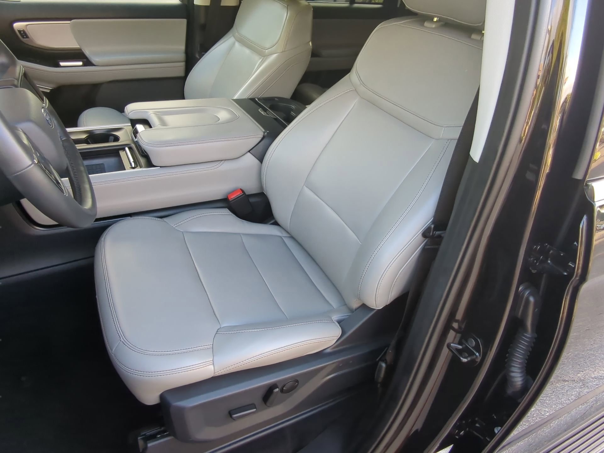 Certified 2025 Ford Expedition Max Active AWD/4WD image 59