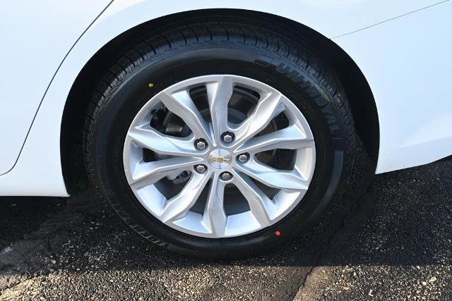 Used 2024 Chevrolet Malibu LT image 14