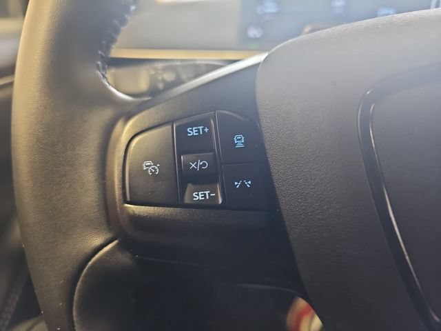 Certified 2025 Ford Mustang Mach-E Select RWD image 17
