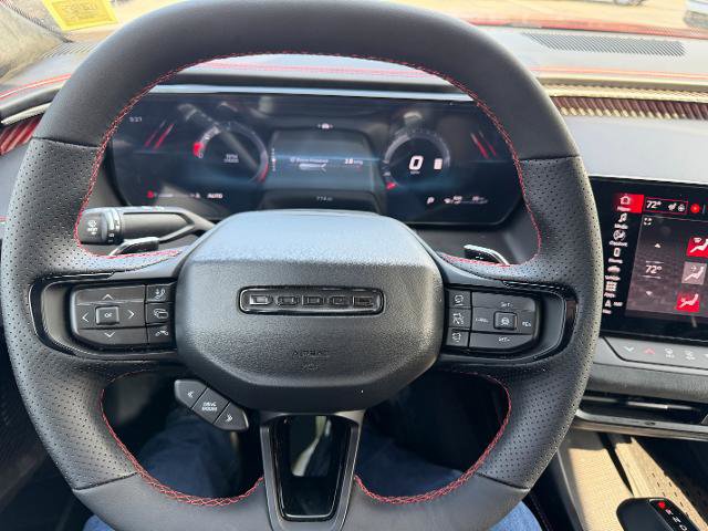 Used 2026 Dodge Charger Scat Pack AWD/4WD image 7