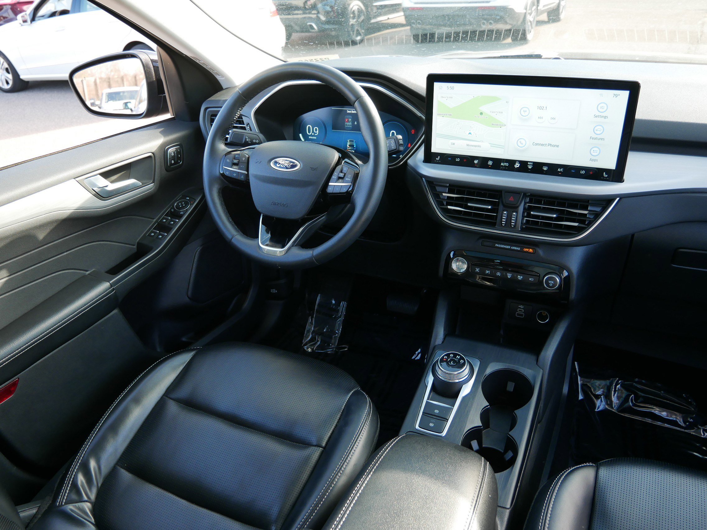 Certified 2024 Ford Escape Platinum AWD/4WD image 9