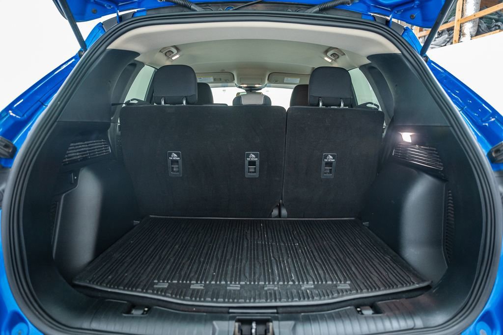 Certified 2020 Ford Escape SE image 10