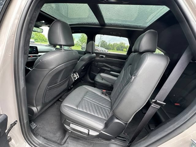 Used 2024 Kia Sorento SX Prestige AWD/4WD image 14