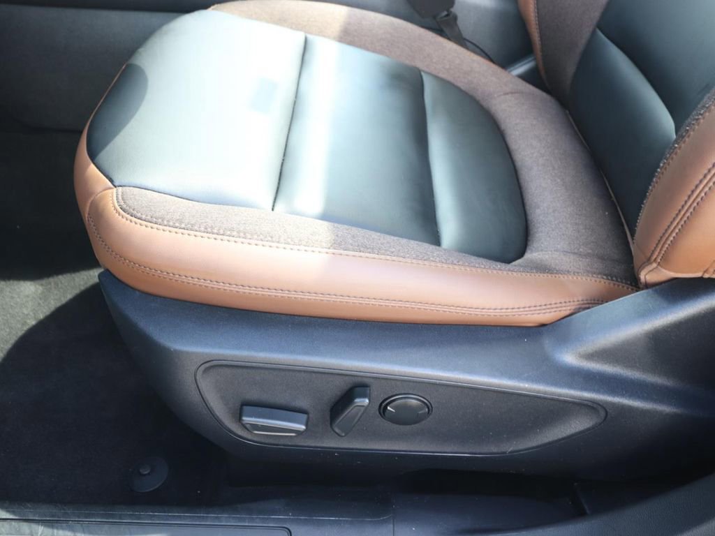 Certified 2025 Ford Bronco Sport Outer Banks w/ Outer Banks Tech Package+ image 18